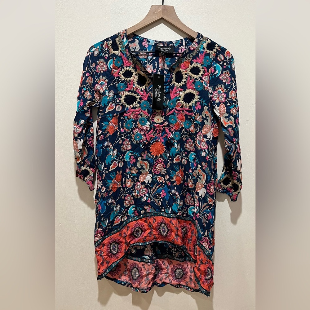NWT Anthropologie Feathers by Tolani Floral Embroidered Tunic - Women’s Size XS